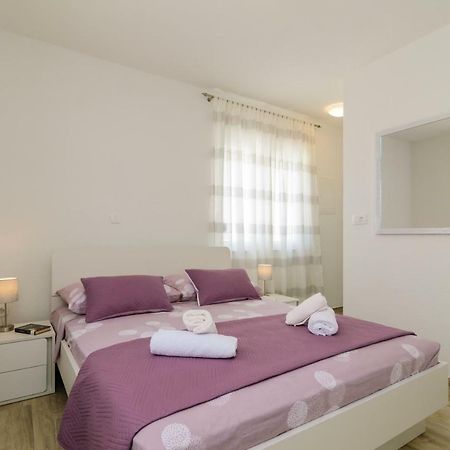 Privat Room Luka Zadar Exteriör bild