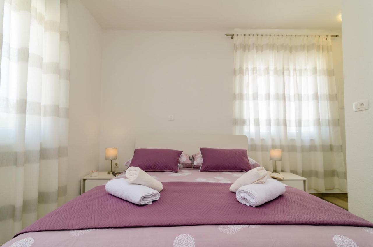 Privat Room Luka Zadar Exteriör bild