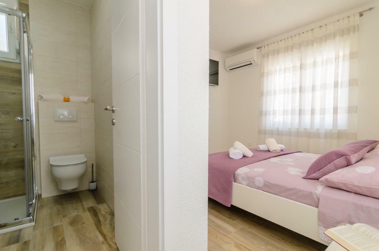 Privat Room Luka Zadar Exteriör bild