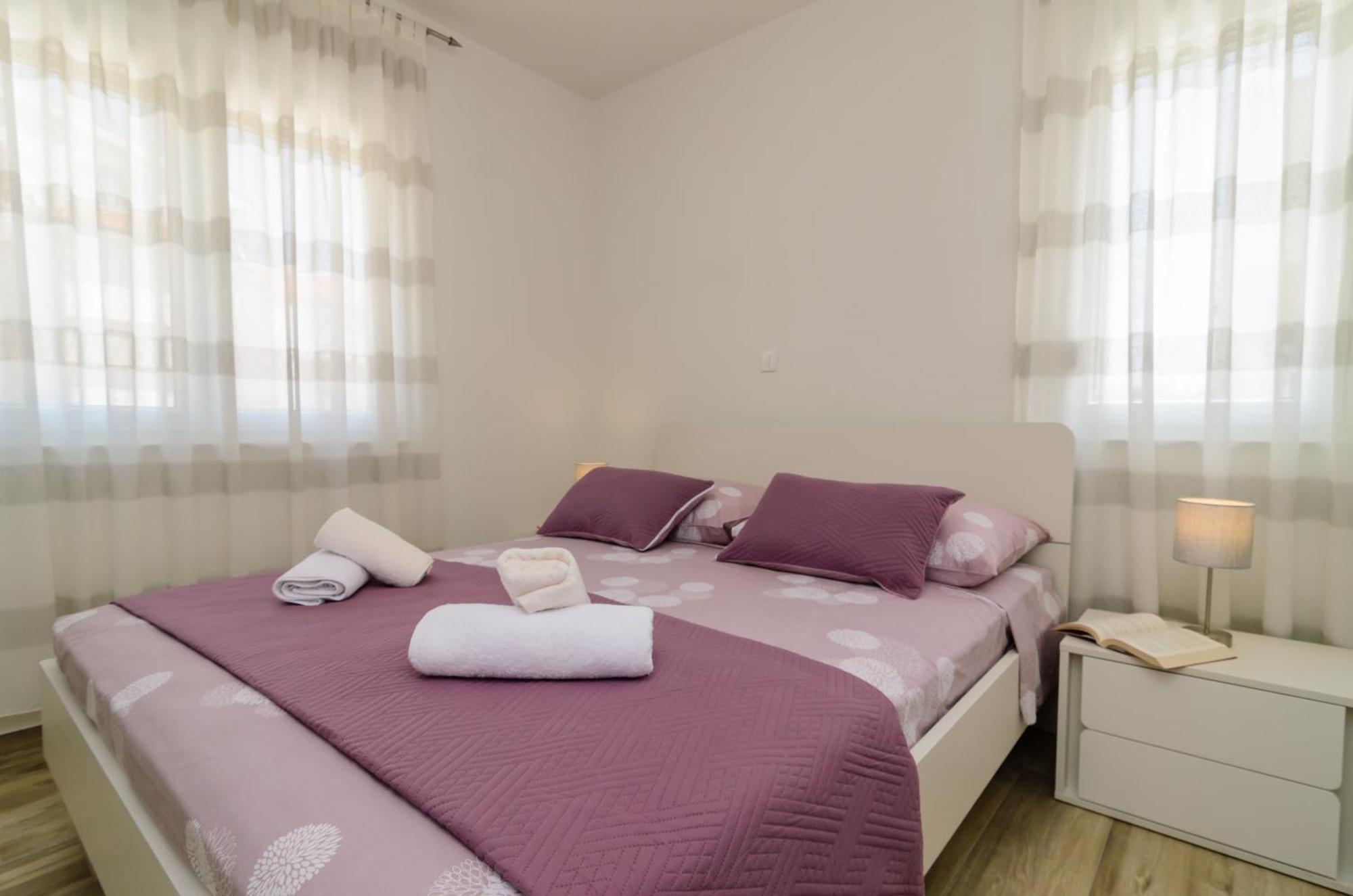 Privat Room Luka Zadar Exteriör bild